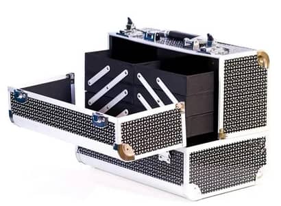 Bridal Beauty Box from Alfatah