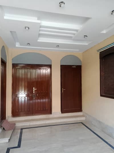 5 Marla upper Portion available for rent in Johar Town Q block near Imporioum mall