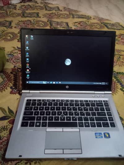 Laptop for sell. .