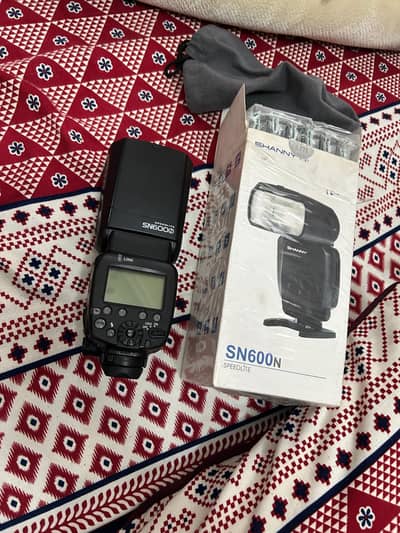 Shanny SN600N SPEEDLITE Flash Gun