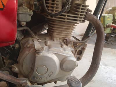 United 125 red colour