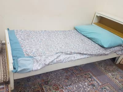 kids wooden beds wth good condition Breadth : 31 inch