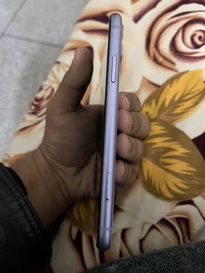 iPhone 11 pta approved 128gb