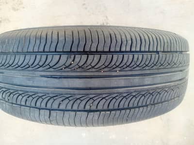 2 pair tyre excellent condition 185/60/R15  size