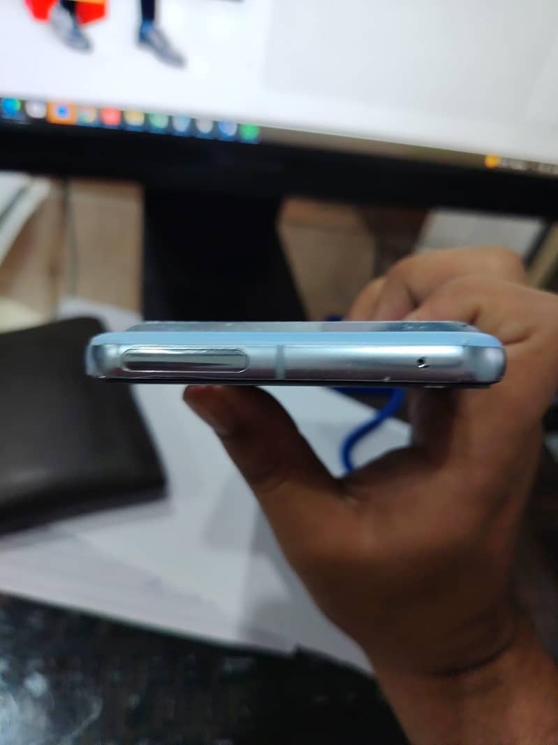 Google Pixel 8 Pro 3