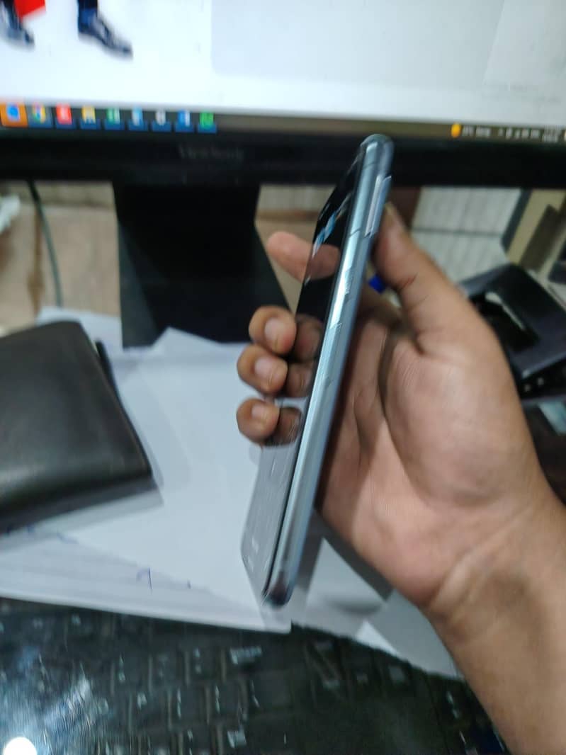 Google Pixel 8 Pro 4