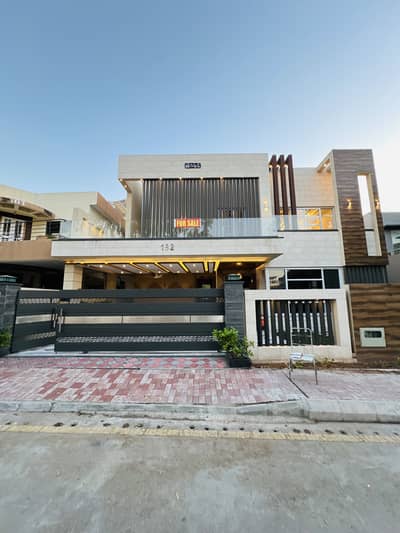 Brand New Designer House With 6 Bedrooms.