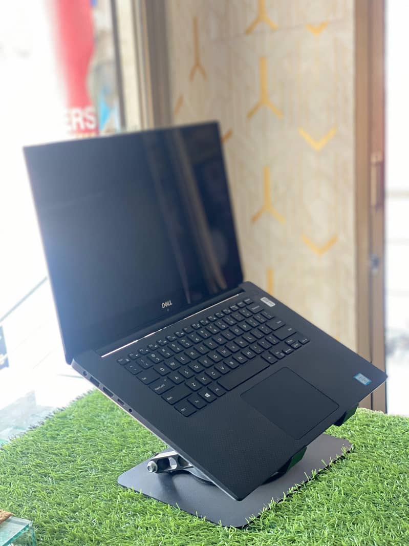 Dell Precision 5530 5