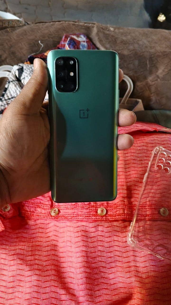 one plus 8t 4