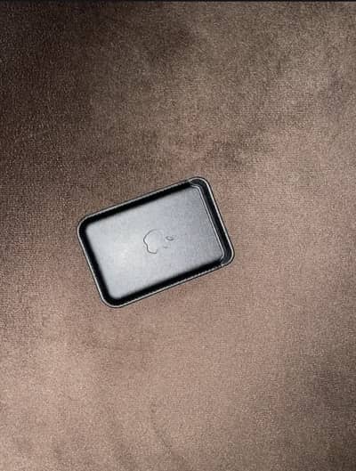 Apple wallet magsafe