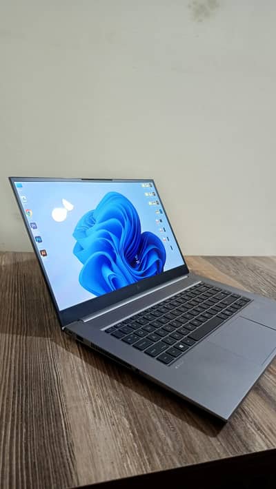 HP ZBook Studio G7 | i7 10th Gen | 16GB RAM | 4GB Quadro | 512GB SSD