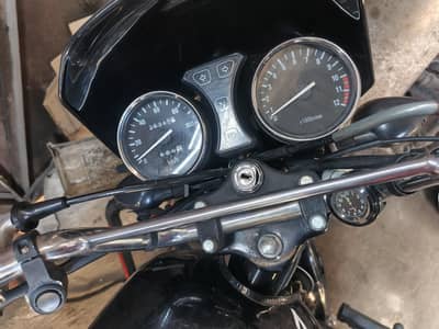 SUZUKI GS 150