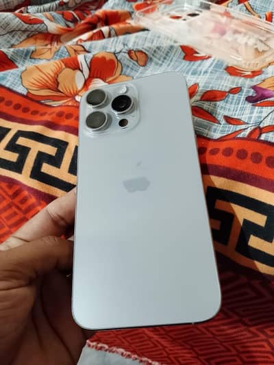 I phone 15 pro max Icloud lock