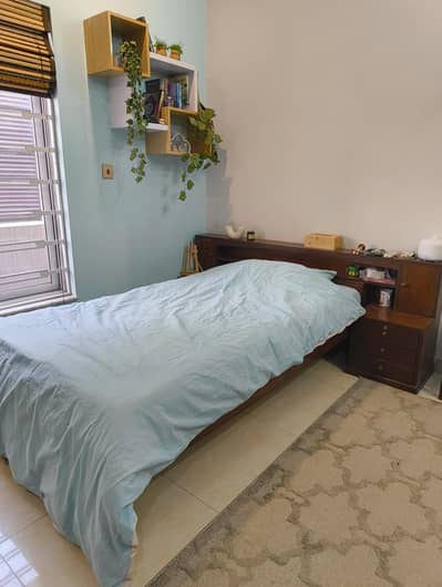 Wooden Single Bed with Mattress (Headboard with attached Sidetable)