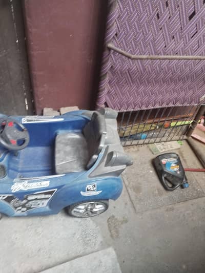 kids electric car for sale. fully working