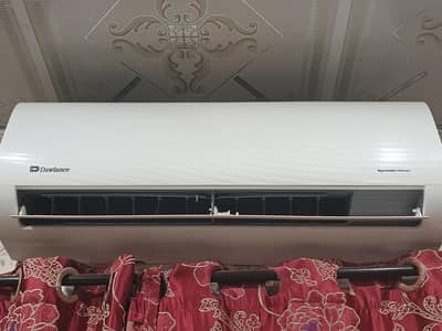 1 Ton Dawlance AC  Sprinter Inverter condition 8/10