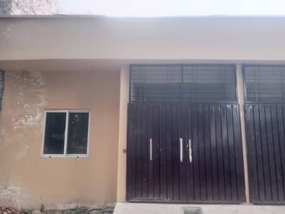 Single Storey 3 Marla House Available In Kahna Kacha For sale