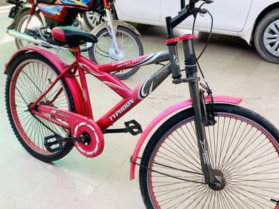 TYPHOON for cycles Size 26 hight