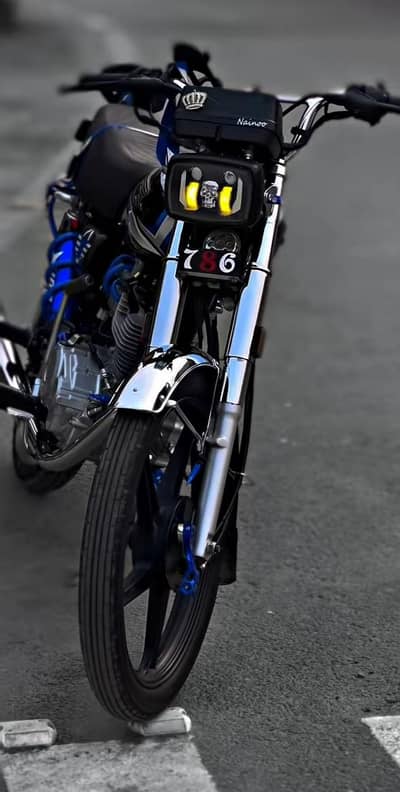 Delivery k liye banda chahie 2 ghante kam ha bs sham 4 se 6