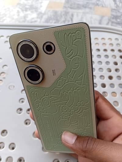 Tecno Camon 20 with Box | 8+8/256