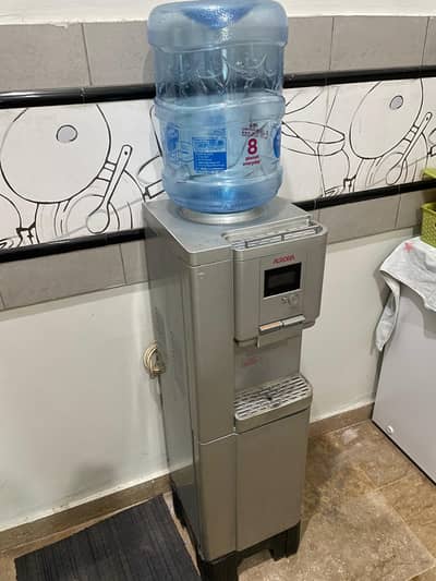 water Dispenser for sale condition 