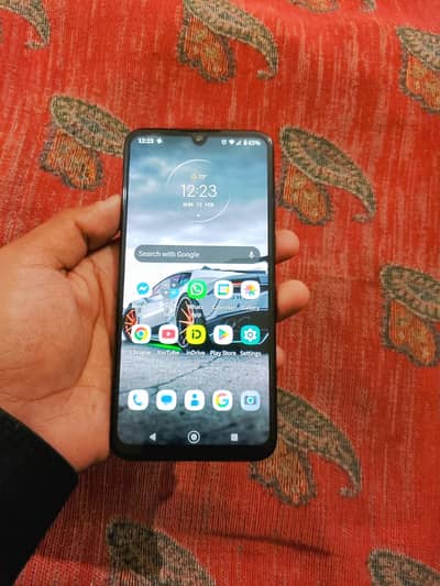 MOTOROLA ONE ZOOM 4/128GB [Single SIM PTA APPROVED]EXCELLENT CONDITION