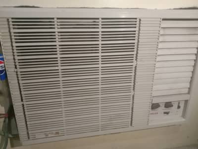 Singer window ac just use in short time well Cool like freez conditio