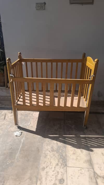 Babaycot and leatger 2 seat sofa