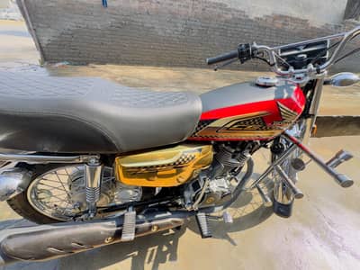 HONDA 125 GOLDEN EDDITION