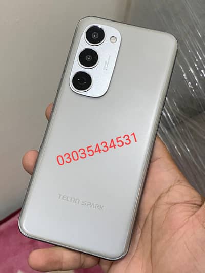 Tecno spark 40 pro plus 8/256gb