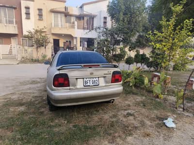 suzuki baleno JXL 2005