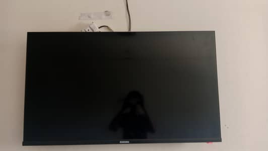 selling Samsung Smart LED Urgent