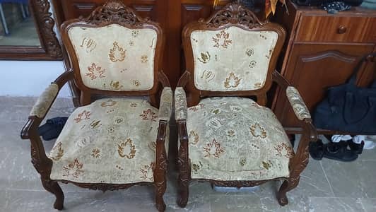 Luxury Hand Carved Wooden Sofa Set – 2 Seater – Excellent Condition
