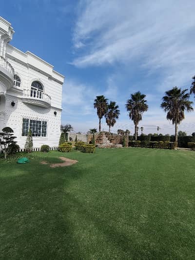 Beautiful 3 Kanal Farmhouse available for rent in Chackshezad Islamabad