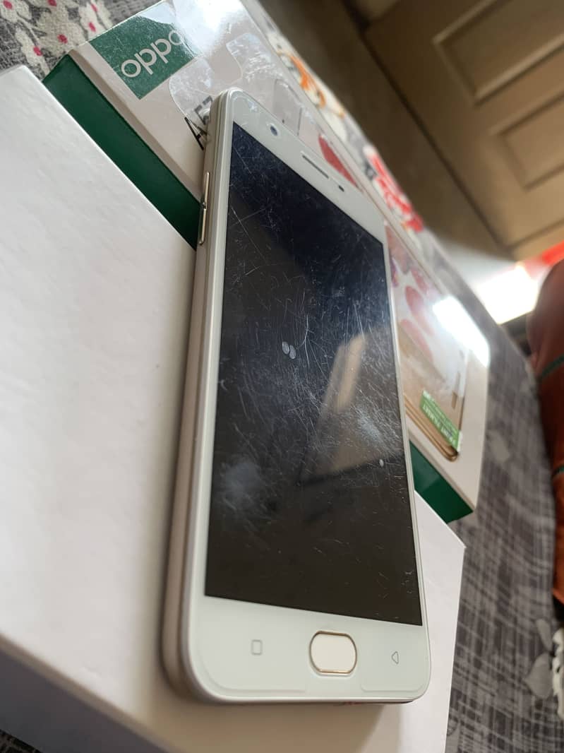 oppo a57 5