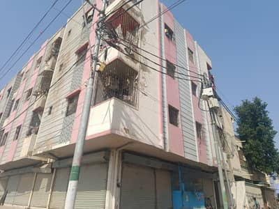 1bed lounge flat available for sale