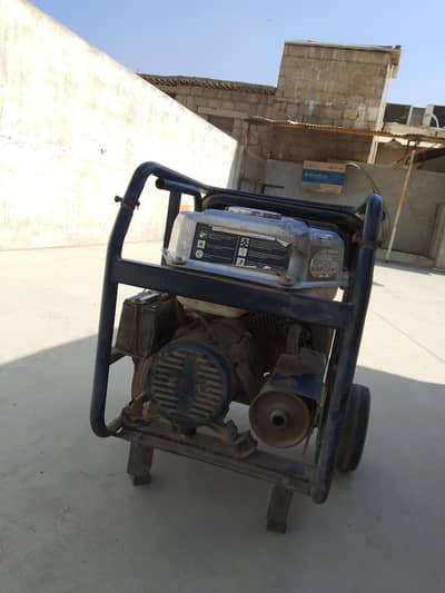 shi hai B's thori kharabi hai woh shi krwalena