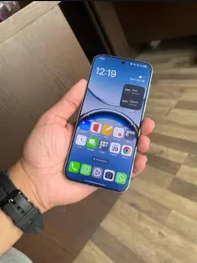 Oppo Find X8 - Flagship Model