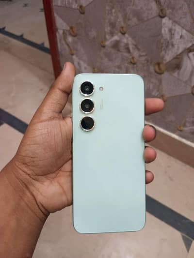 Tecno spark 40 pro just 1 month used like brand new 8+8 256