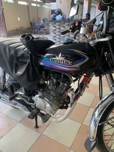 Unique ud 125 cc bike