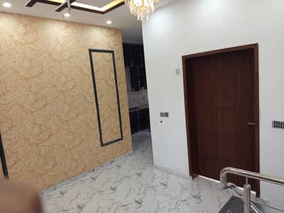 Bahria Orchard Lahore 5Marla House Available For Rent In Good Condition
