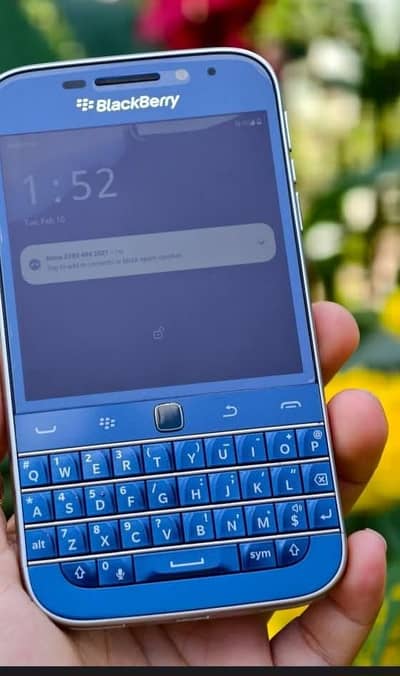 Blackberry Q20 classic(PTA OFFICIAL APPROVED)Rare colour,rare varient
