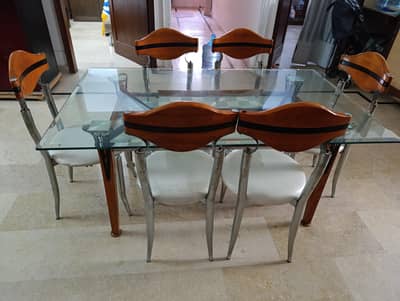 Dining Table for Sale - Good Condition
