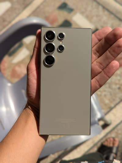 Samsung S24 Ultra 12/256 gb