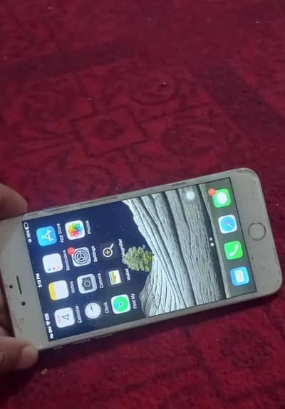 iPhone 6 plas 128 GB with box my WhatsApp number 0347/72/98/721