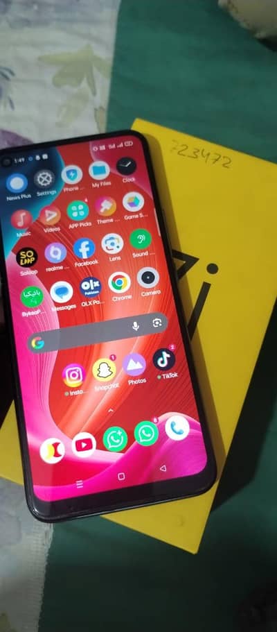 realme 7i 8 GB 128 gb