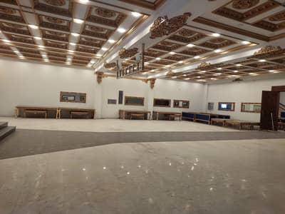 Brand New Commercial Floor Available For Rent On Mian Boulevard