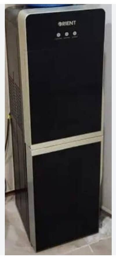 Orient Dispenser Crystal