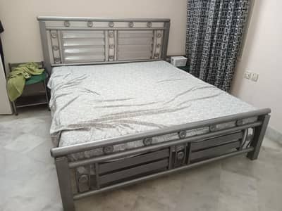 bed set complete set.