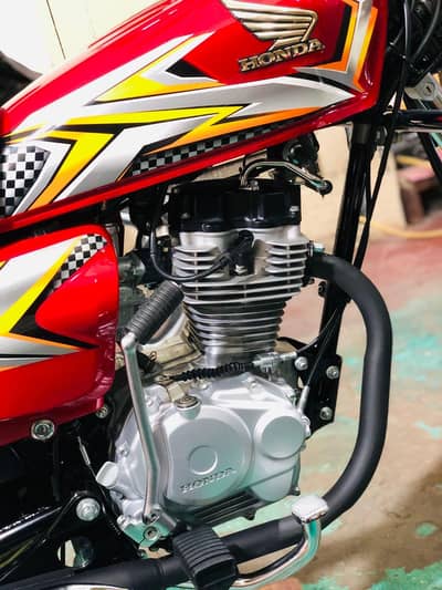 0-0 condition only 3082km driven. number laga howa hai modal 2025